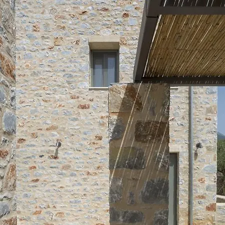 Villa Mythies - In Mani Lévktron