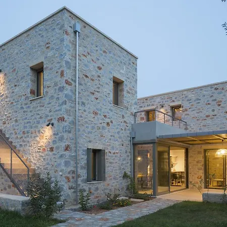 Villa Mythies - In Mani Léfktro